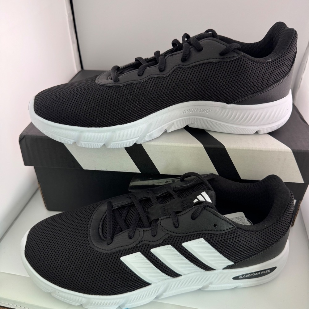 Adidas Cloudfoam Flex Laces Women 10 Black NIB HQ4960 Running Athletic Sneakers